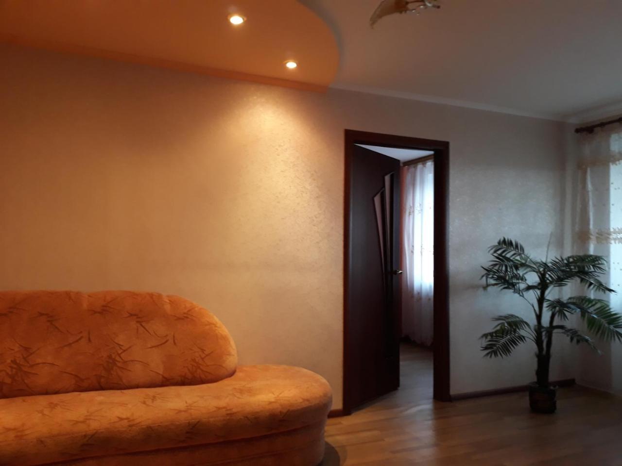 غروندو Apartment - Gorkogo Street المظهر الخارجي الصورة